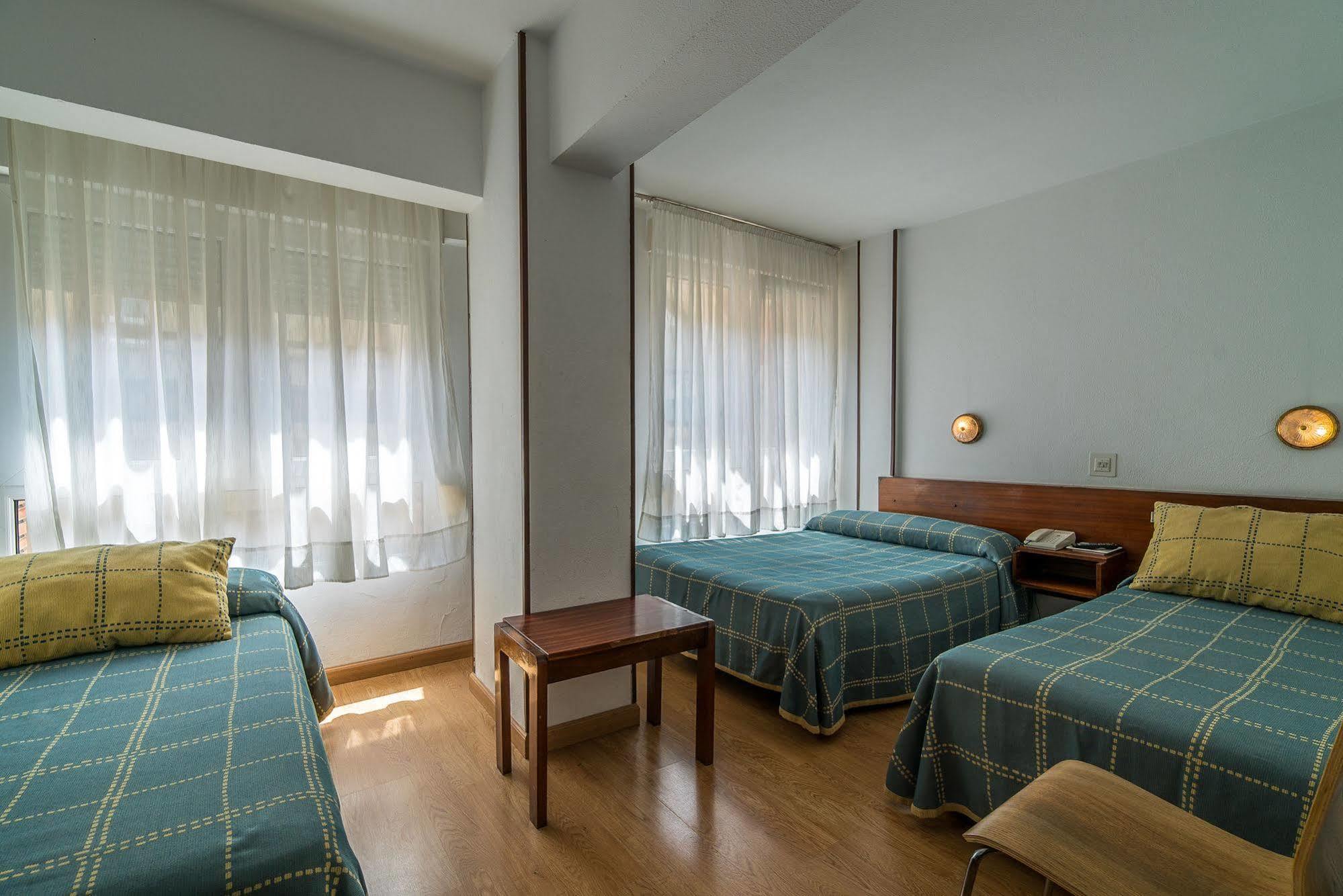 Hostal Liebana Santander Zewnętrze zdjęcie